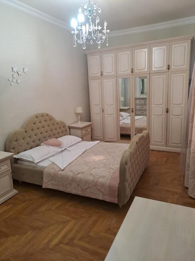Am Apartments 3 Yerevan Bagian luar foto